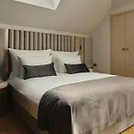 Blow Up Hall Hotel 5*