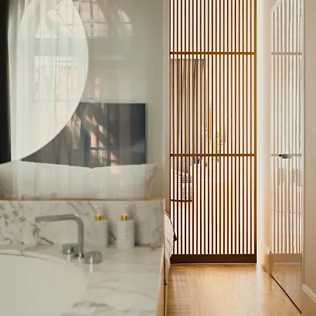 Blow Up Hall Hotel Poznań