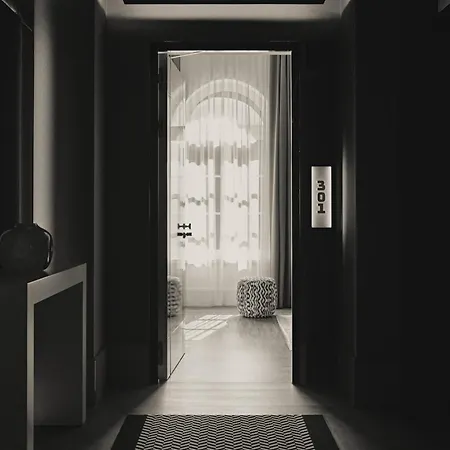 Ξενοδοχείο Blow Up Hall