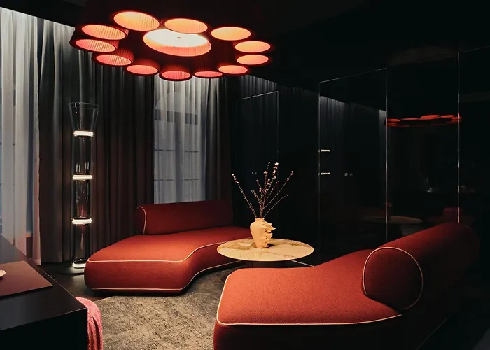 Отель Blow Up Hall Познань